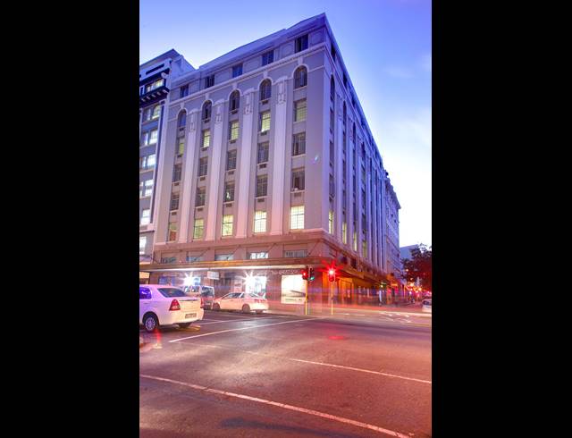2,450M² BUILDING TO LET IN CAPE TOWN CITY CENTRE